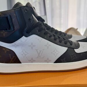 Louis Vuitton Monogram Black and White Sneakers